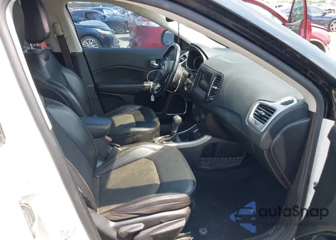 2020 Jeep Compass Sun And Safety Fwd z USA, uszkodzony, nr VIN 3C4NJCBB4LT229811